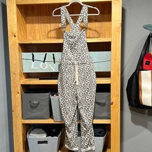 Women’s leopard overalls